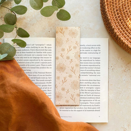Daisy Wooden Bookmark