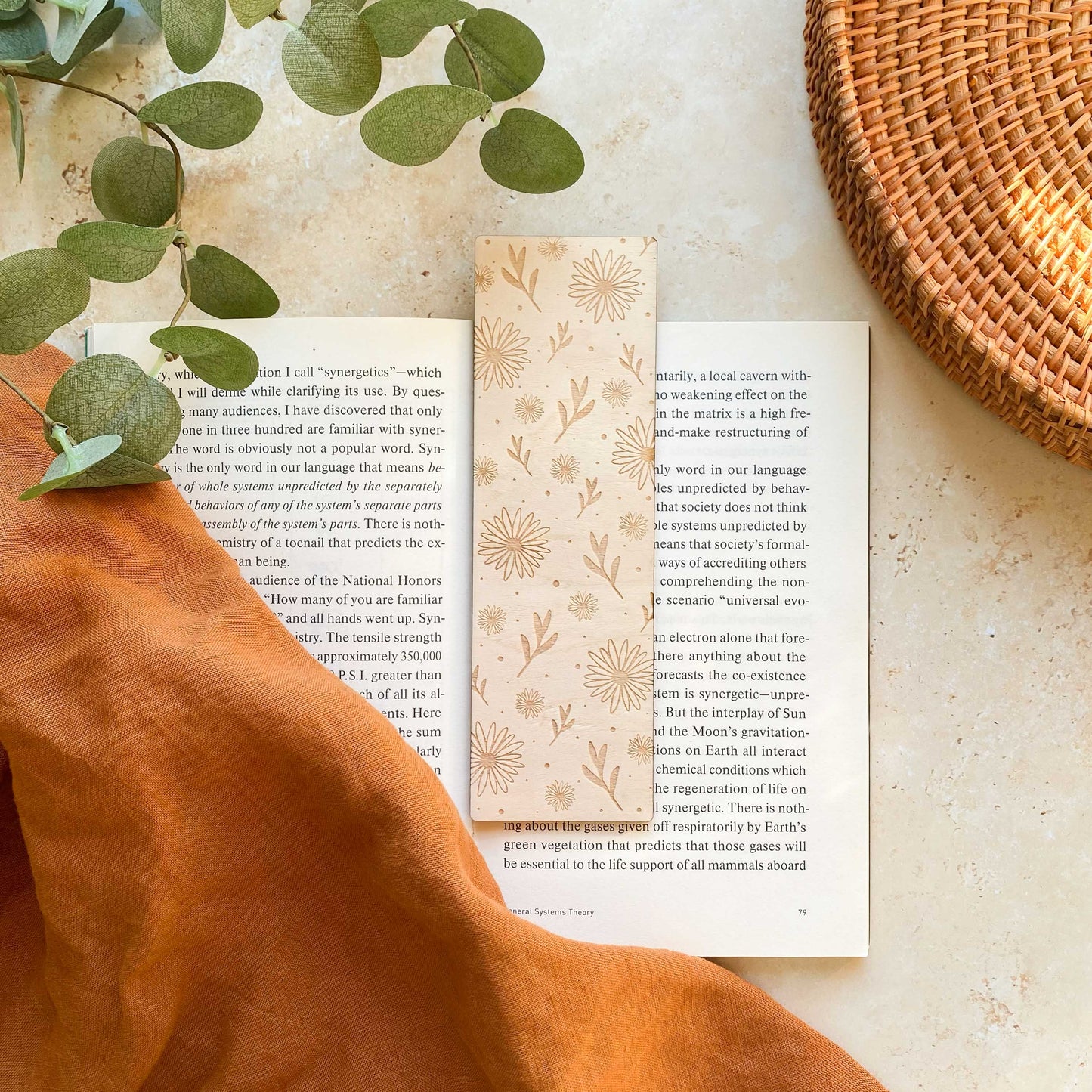 Daisy Wooden Bookmark